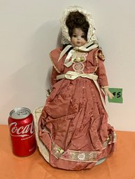 1989 Lady Anne Collectible Doll #5 Margaret Anne, Signed