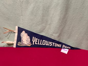 'Old Faithful' Yellowstone Park Vintage Felt Pennant