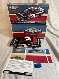 Dale Earnhardt #3 Goodwrench 1989 Monte Carlo 1:24 NASCAR Diecast Car