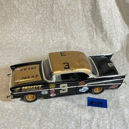 Paul Goldsmith #3 Smokey's Garage 1957 Chevy Bel Air 1:24 NASCAR Diecast Stock Car