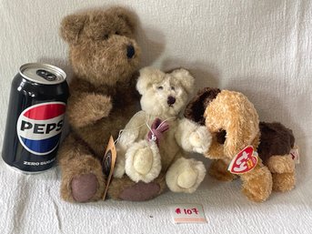 2 Boyds Bears & 'Deputy' Dog Beanie Baby