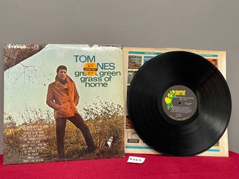 Tom Jones 'Green, Green Grass Of Home' Vinyl LP Record PAS 71009
