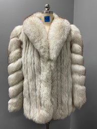 Blue Fox (Arctic Fox) Stunning Real Fur Coat/Jacket - Vintage NORWAY - Medium