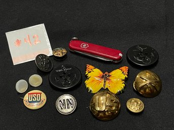 Mixed Smalls Lot - Military Pins/Buttons, Swiss Army Pen Knife