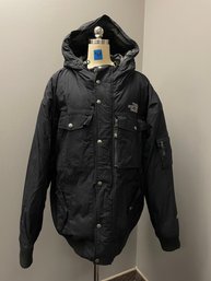 Deluxe THE NORTH FACE Goose Down Men's HyVent Winter Jacket, Size XXL