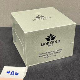 LIOR GOLD Diamond Moisture Cream - Renewing Daily Essence, Made In France