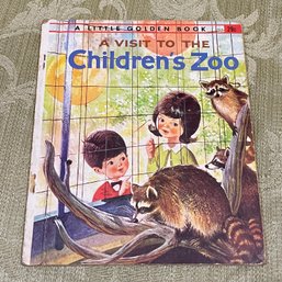 'A Visit To The Children's Zoo' 1963 Children's Book