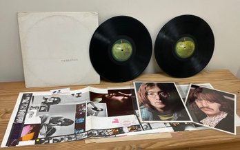 THE BEATLES 'The White Album' Double Vinyl Record Set With Posters SWBO 101