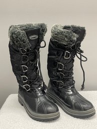 KHOMBU Women's Winter Snow Boots - Size 9M, Lace-Up 'Birch' Design