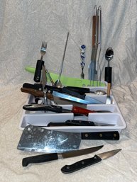 Miscellaneous Cutlery, Kitchen/Cookware Items Cleaver, Knives, Etc.