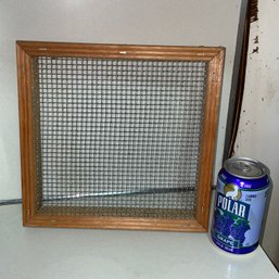 Wood Frame Wire Screen Sifter
