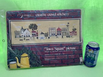 'Town Square' Paragon Creative Crewel Stitchery Needlework Kit NEW Vintage