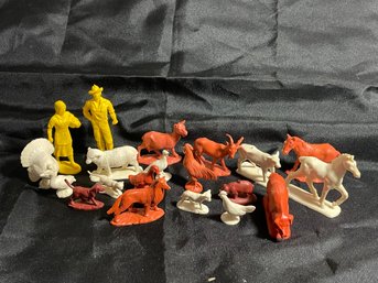 Set Of 20 Miniature Farm Animals - Hard Rubber Vintage Toys