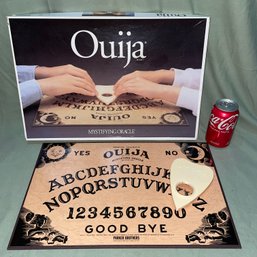 OUIJA Board 'Mystifying Oracle' Game