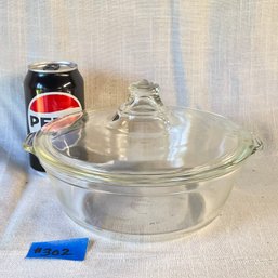 Vintage PYREX Casserole Baking Dish With Lid