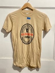 Guinness Extra Stout VINTAGE T-Shirt, Medium (Fits Like A Small) 'Malone And Hutch'