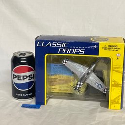 P-51 Mustang 1/100 Scale Model Airplane 'Classic Props Lockheed Martin' NEW IN BOX