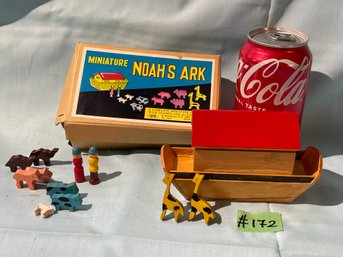 Miniature Noah's Ark Set - Vintage Shackman