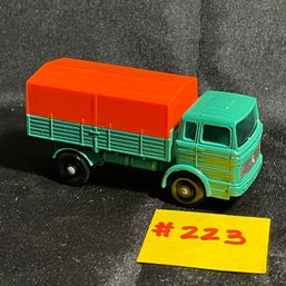 Matchbox 'Mercedes Truck' No. 1 Diecast Car Lesney - England