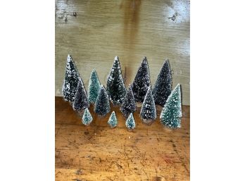 Christmas Village Bottle Brush Tree Forest (Lot Of 13)