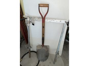 36' Garden Shovel