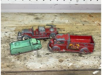 Lot Of 3 Antique Cast Iron Tootsie Toy Cars - Wrigley's Gum, Fire Truck, Green Truck