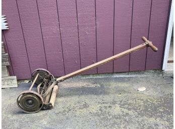 Antique/Vintage Manual Reel Lawn Mower