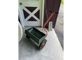 Vintage Scott's Grass Seed, Fertilizer Lawn Spreader