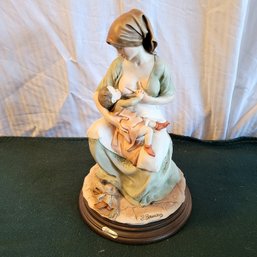 Giuseppe Armani Mother Breast Feeding Figurine Florence Italy