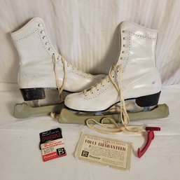 Vintage Ice Skates Size 8