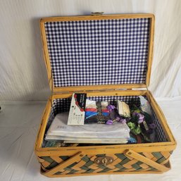 Handled Basket Includes Thread And Needlepoint Patterns