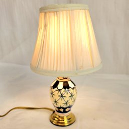 Little 4' Ceramic Night Light With Shade