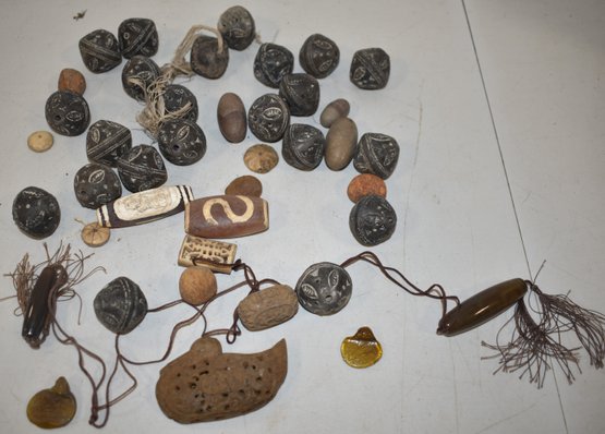 LOT CARVED STONE BEADS & OTHERS