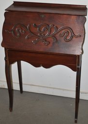 LADIES FALL FRONT WRITING DESK