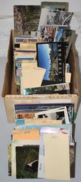 LARGE LOT OF VINTAGE STATE POST CARDS