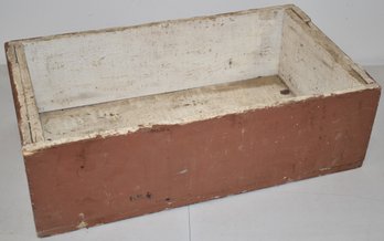 VITNAGE PAINTED WOODEN CRATE