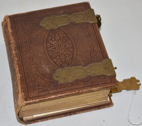 VICTORIAN PHOTO ALBUM