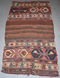 VINTAGE KILIM AREA RUG