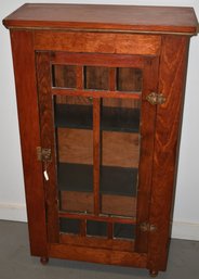 SM. EARLY 20TH CENT WALL CABINET