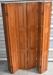 RAISED PANEL WOODEN SCREEN