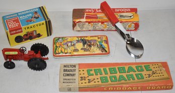 LOT VINTAGE CHILDRENS TOYS