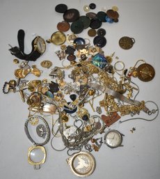 LOT. MISC COSTUME JEWELRY