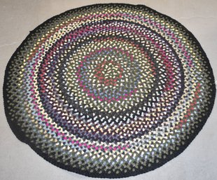 48' ROUND BRAIDED RUG