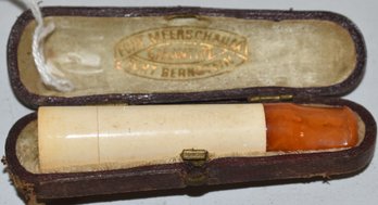 2 3/4' VINTAGE MEERSHAUM SMOKING STEM W/ BAKELITE MOUTHPIECE