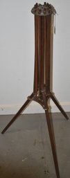 VINTAGE ARTMOORE WOODEN DRYING RACK