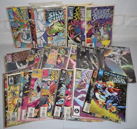 LOT (67) SILVER SURFER MARVEL COMIC BOOKS