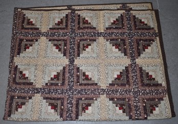 HAND SEWN LOG CABIN QUILT