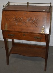 VICTORIAN OAK LADIES WRITING DESK