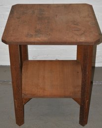 MISSION OAK LAMP TABLE