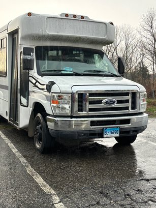BUS 2012 Ford Cutaway E350 Super Duty 5.4L V8 93k Miles Runs Great CLEAN TITLE. CURRENTLY REGISTERED AS CAMPER